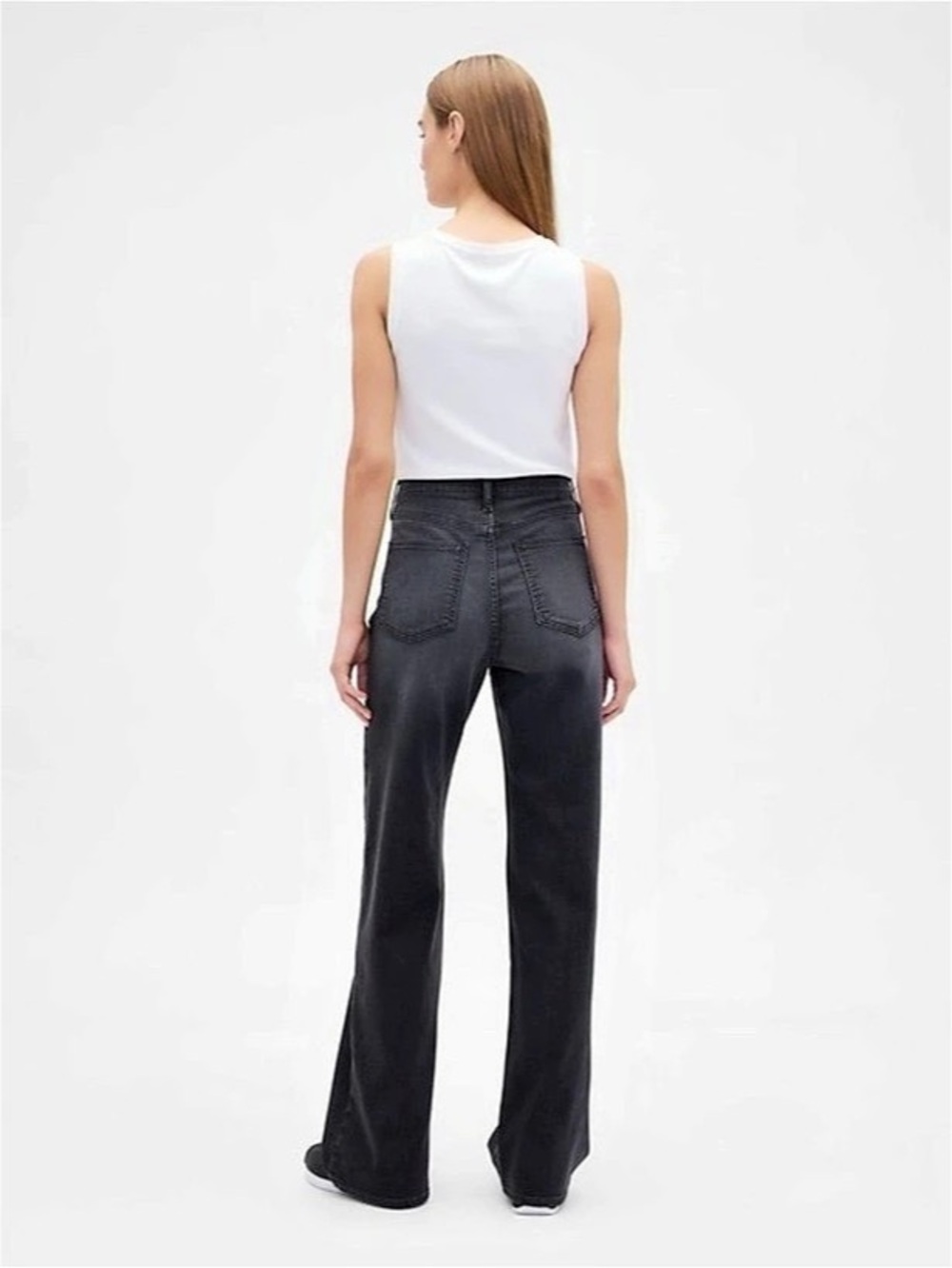 GAP High Rise Wide-Leg Sweatpant Jeans in Washed Black Size 8/29 Short Like New - Picture 6 of 6